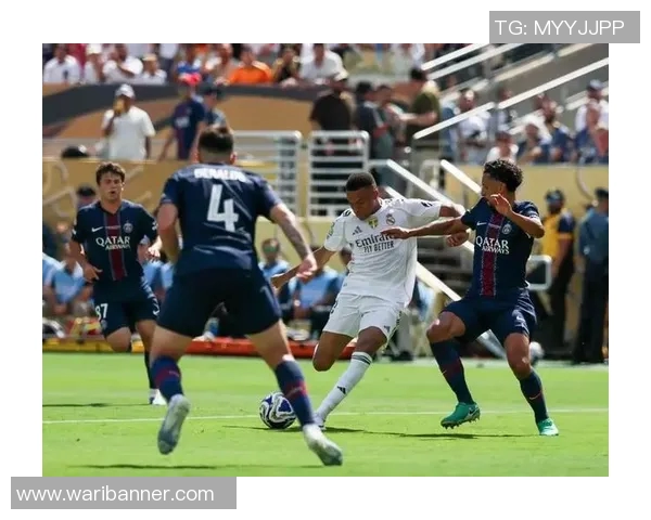 皇马与切尔西球迷激情对决谁能在球场上赢得荣耀与尊重