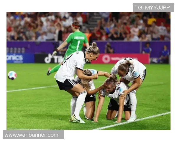 俄罗斯女足与德国女足激战正酣谁能在国际赛场上笑到最后