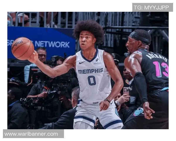 勇士与灰熊12月21日激战回顾比分揭晓精彩瞬间分析