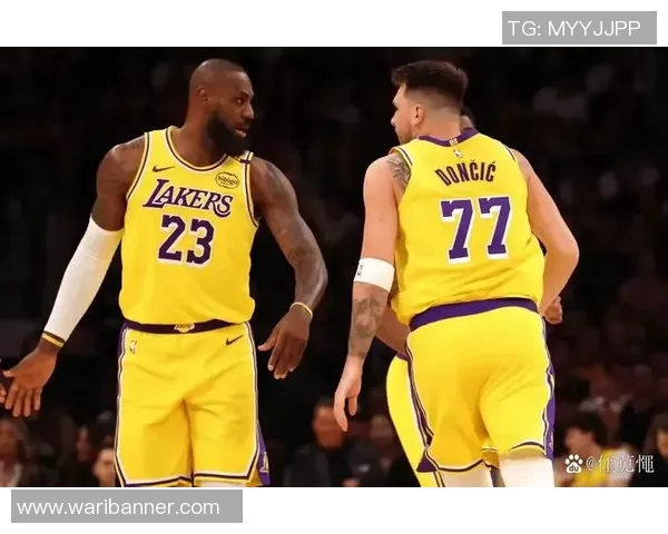 湖人对阵雄鹿全场精彩回顾与赛后分析尽在此处