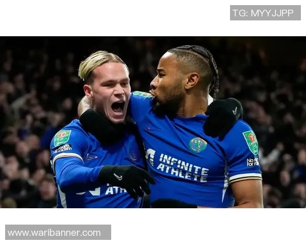 狼队与切尔西的激烈对决揭示英超争冠新格局与球队未来发展潜力