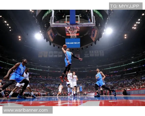 雷霆与国王激战正酣2月23日精彩赛事回顾与分析